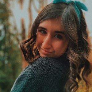 Meet your Posher, Jillian